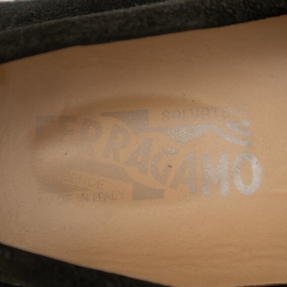 950$ Salvatore Ferragamo Gancini Bit Brown Suede Driving Loafers Moc US 9 D main image 5